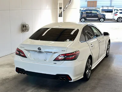 Статистика аукционов Toyota CROWN HYBRID
