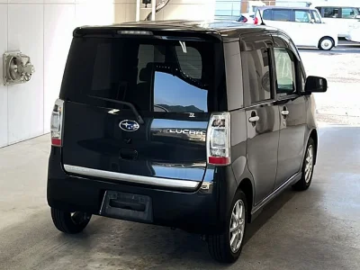 Subaru LUCRA CUSTOM