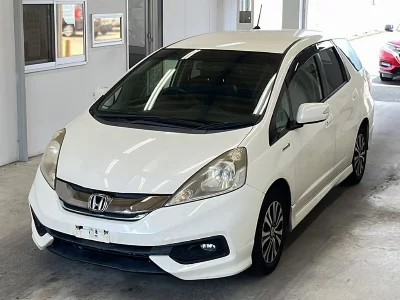 Honda FIT SHUTTLE HYBRID