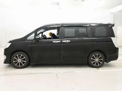 Honda STEPWGN SPADA