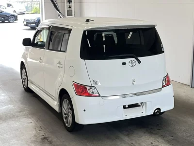 Toyota bB