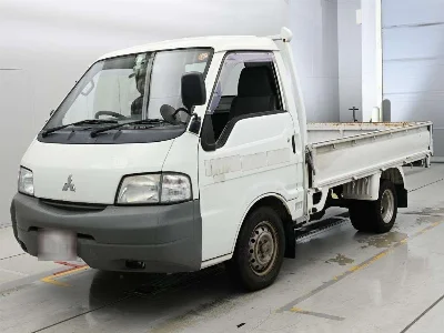 Mitsubishi Delica Truck