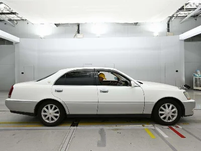 Toyota CROWN MAJESTA