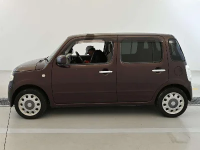 Daihatsu Mira Cocoa