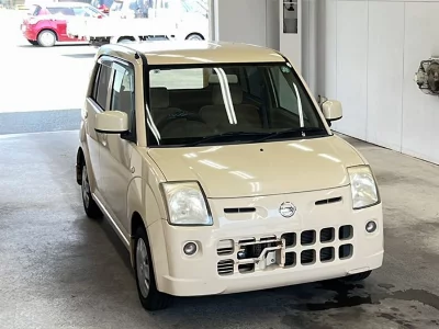 Nissan Pino