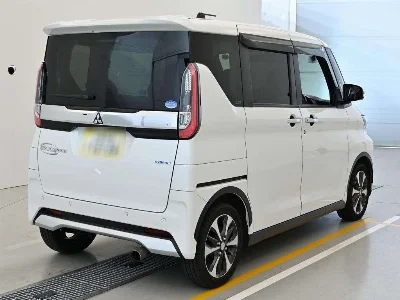 Mitsubishi EK X SPACE