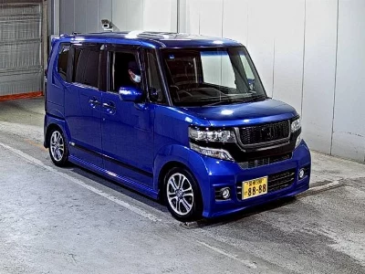 Honda N BOX CUSTOM