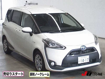 Toyota Sienta