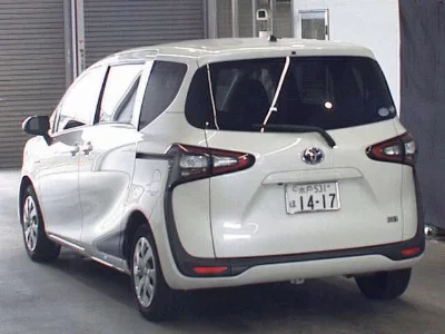 Toyota Sienta