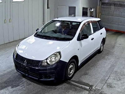 Mitsubishi LANCER CARGO