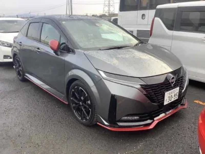 Nissan Aura