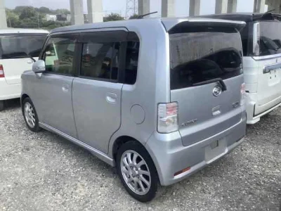Daihatsu Move Conte