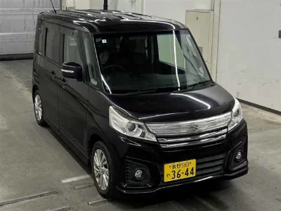 Suzuki Spacia Custom