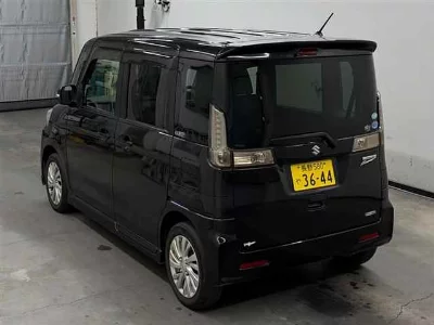 Suzuki Spacia Custom