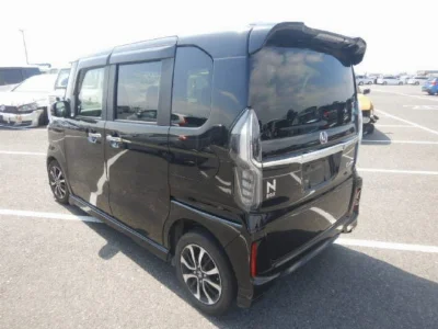 Honda N BOX CUSTOM