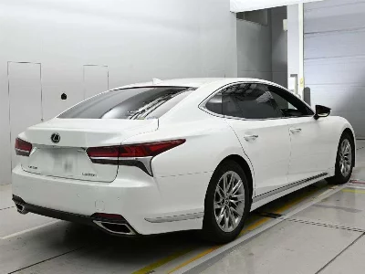 Lexus LS500