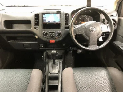 Nissan AD