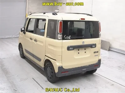 Suzuki Spacia Gear