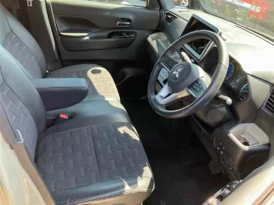 Mitsubishi Delica Mini