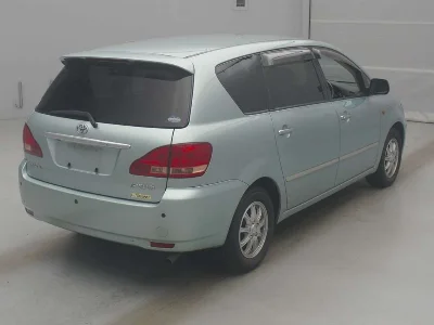 Toyota Ipsum
