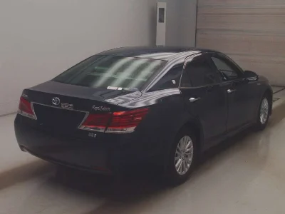 Toyota CROWN HYBRID