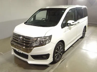 Honda STEPWGN SPADA