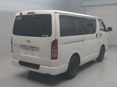 Toyota RegiusAce