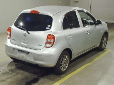 Nissan March
