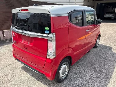 Honda N-Box Slash