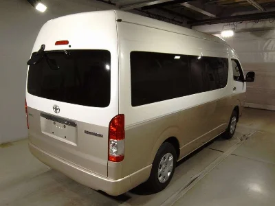 Toyota HIACE WAGON