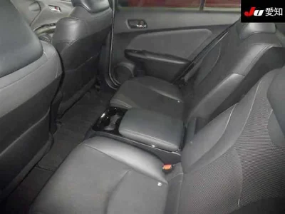 Toyota Prius PHV
