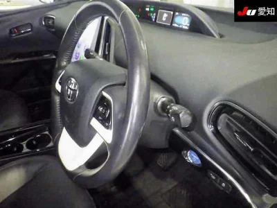 Toyota Prius PHV