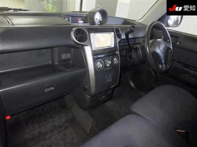Toyota bB