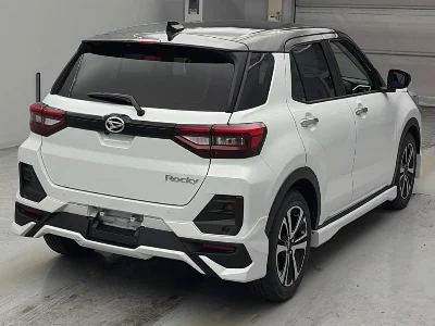 Daihatsu ROCKY