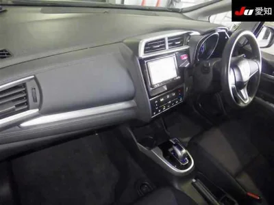 Honda FIT HYBRID