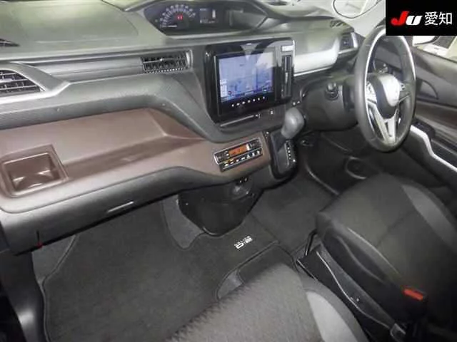 Mitsubishi Delica D:2  с аукциона в Японии