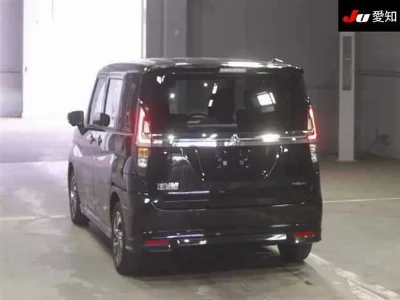 Mitsubishi Delica D:2