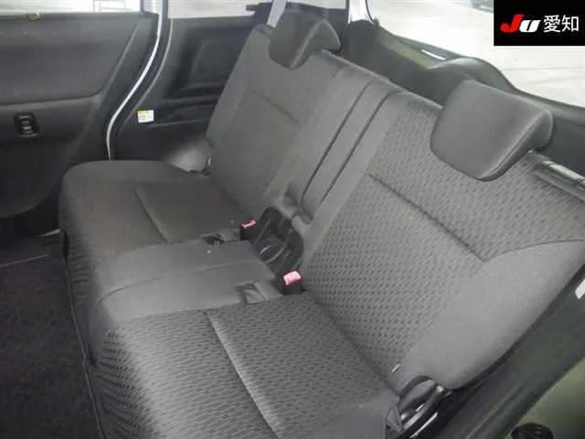 Mitsubishi Delica D:2  с аукциона в Японии