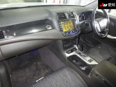 Toyota CROWN ATHLETE