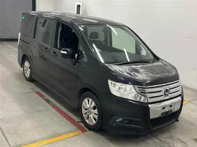 Honda STEPWGN SPADA