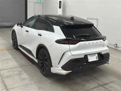 Toyota Crown Sport