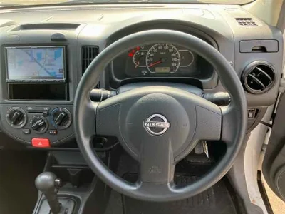 Nissan AD