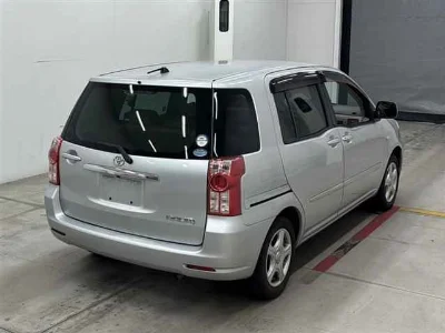 Toyota Raum
