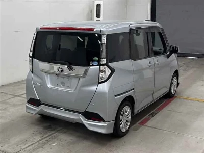 Toyota Tank