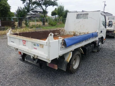 Hino DUTRO