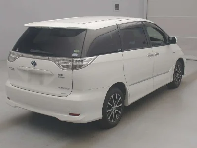 Toyota Estima Hybrid