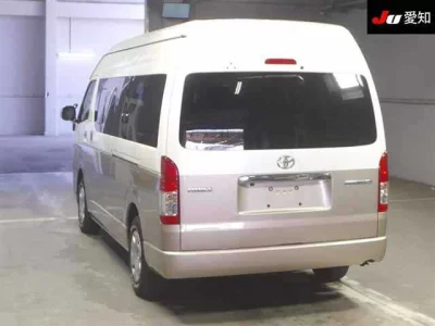 Toyota HIACE WAGON