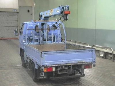 Isuzu ELF
