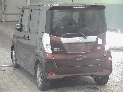 NISSAN DAYZ ROOX