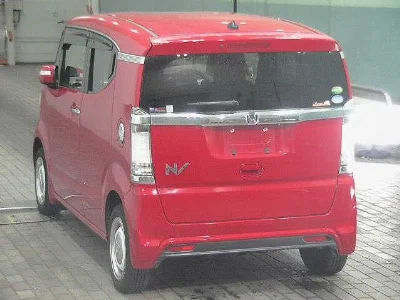Honda N-Box Slash